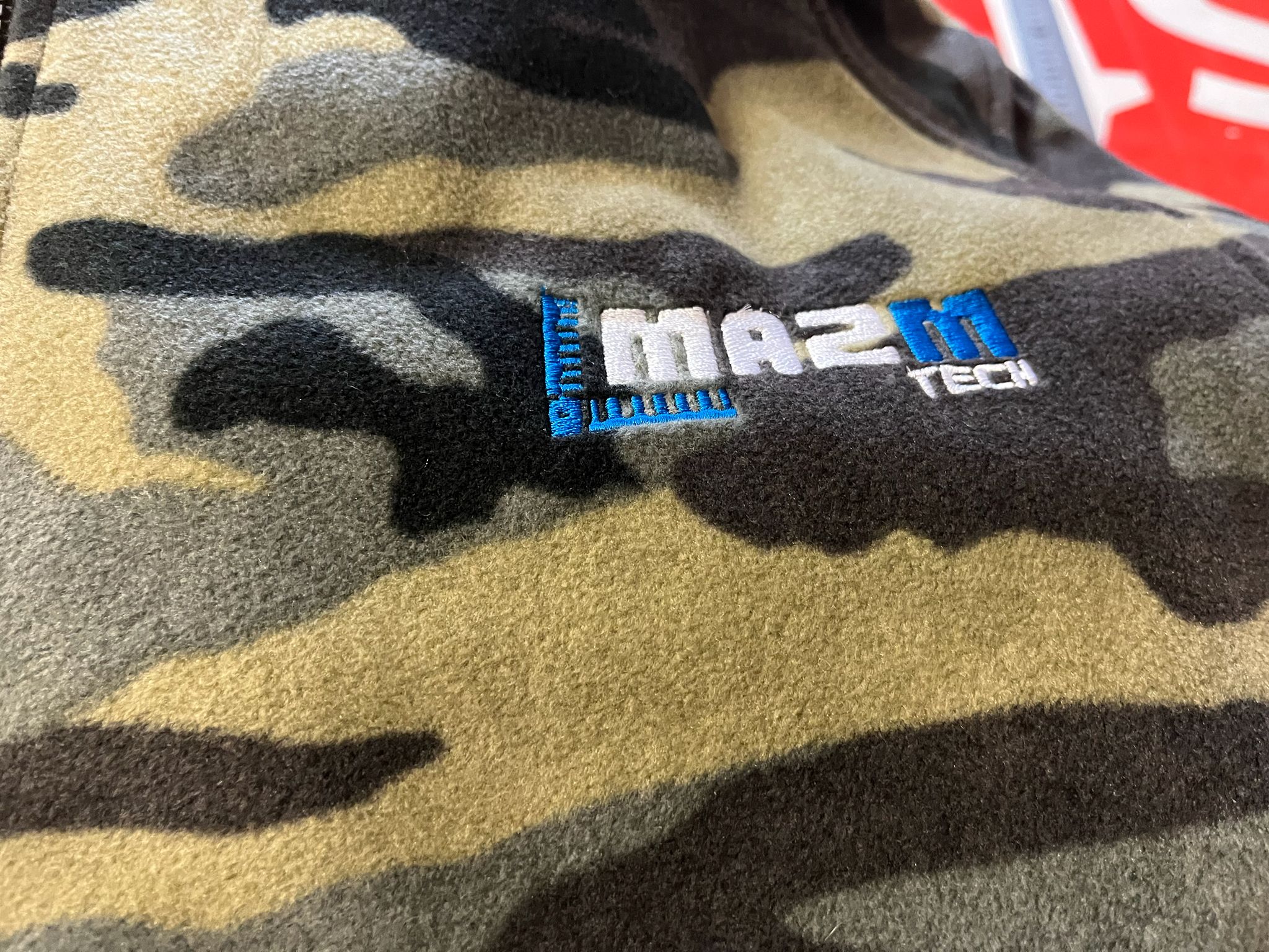 Haft i nadruki na odzieży 2 Haft i nadruki na odzieży 2